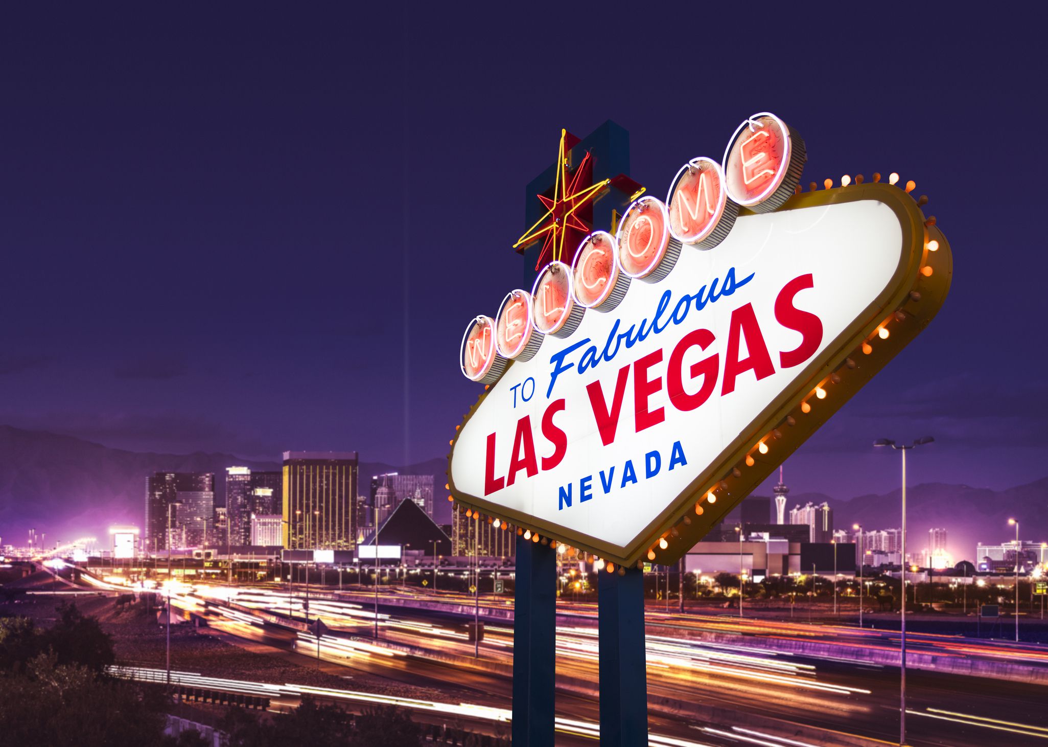 4 DAYS, 3 NIGHTS IN LAS VEGAS, NEVADA + CASINO ROYALE $100 SLOT PLAY AND $100 RESTAURANT.COM CARD